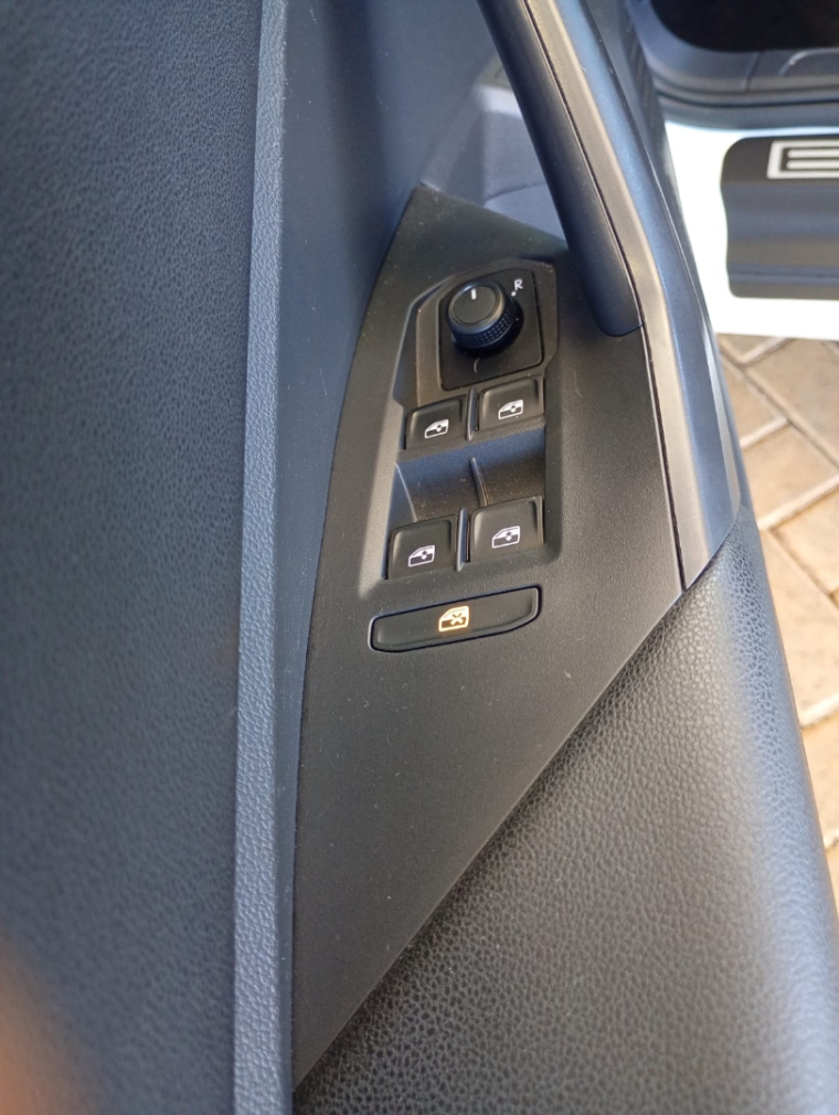 volkswagen jetta 1.4 250 tsi total flex tiptronic 4p automatico 20195