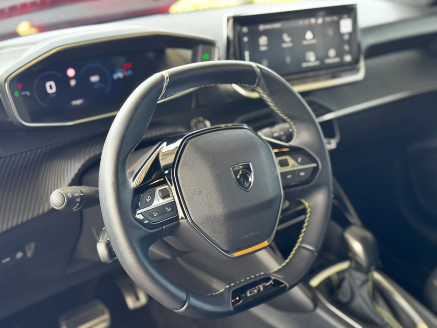 peugeot 208 1.0 turbo 200 flex gt cvt 4p automatico 20251