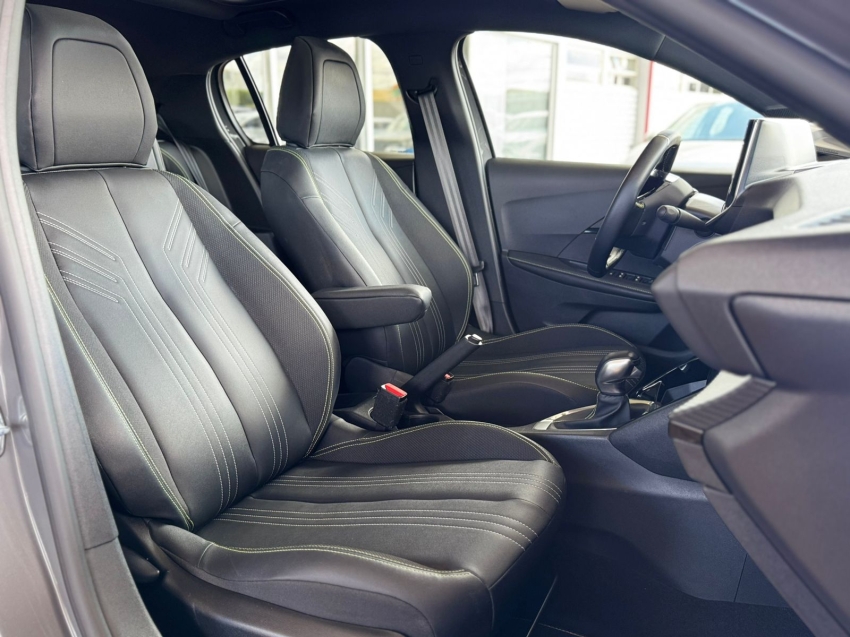 peugeot 208 1.0 turbo 200 flex gt cvt 4p automatico 202521