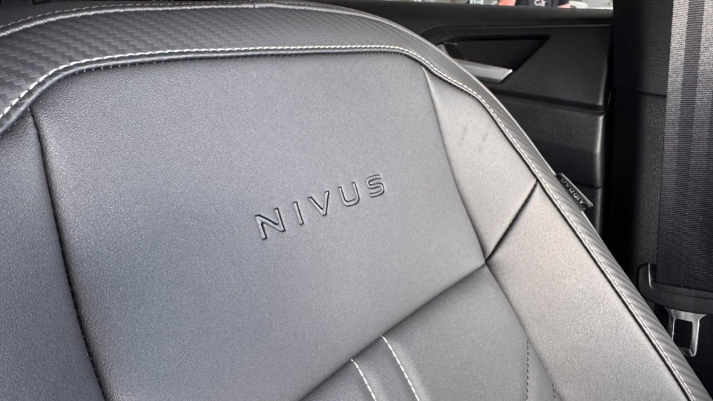 volkswagen nivus 1.0 200 tsi total flex highline automatico 4p 202612