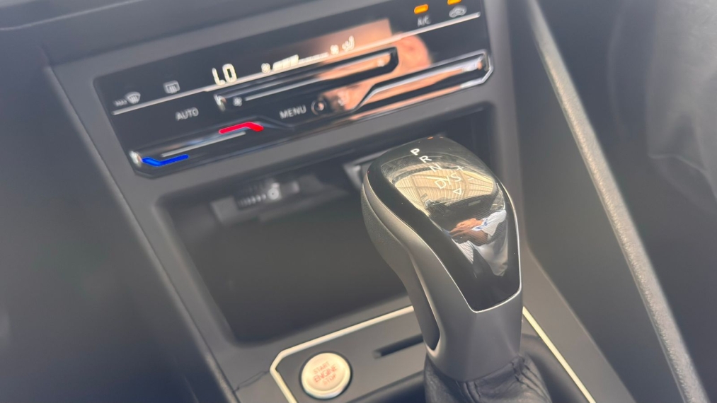 volkswagen nivus 1.0 200 tsi total flex highline automatico 4p 202615