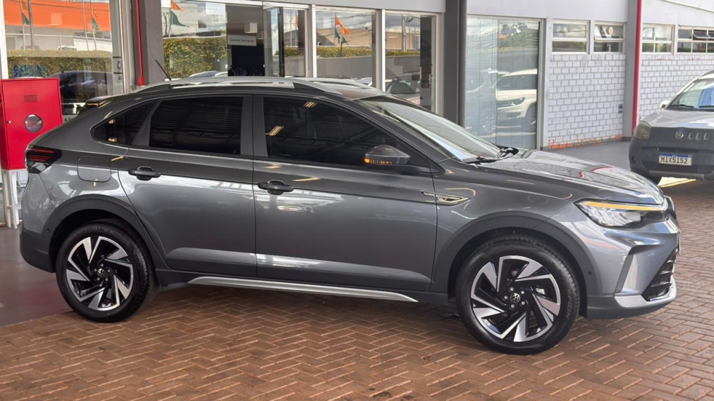 volkswagen nivus 1.0 200 tsi total flex highline automatico 4p 202625