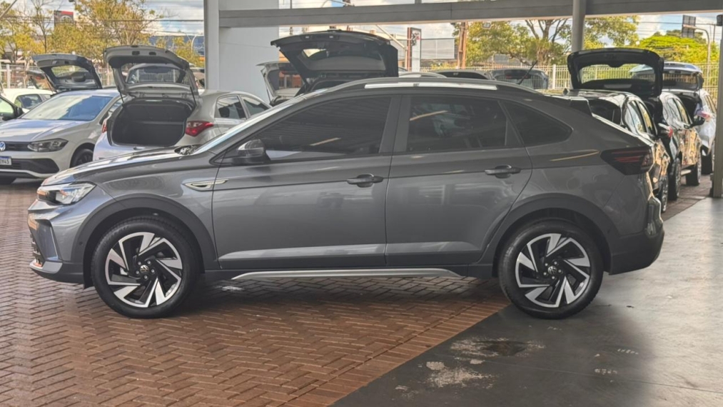 volkswagen nivus 1.0 200 tsi total flex highline automatico 4p 202624