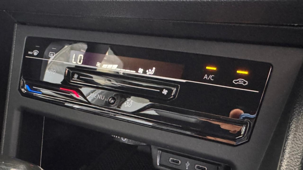 volkswagen nivus 1.0 200 tsi total flex highline automatico 4p 202621