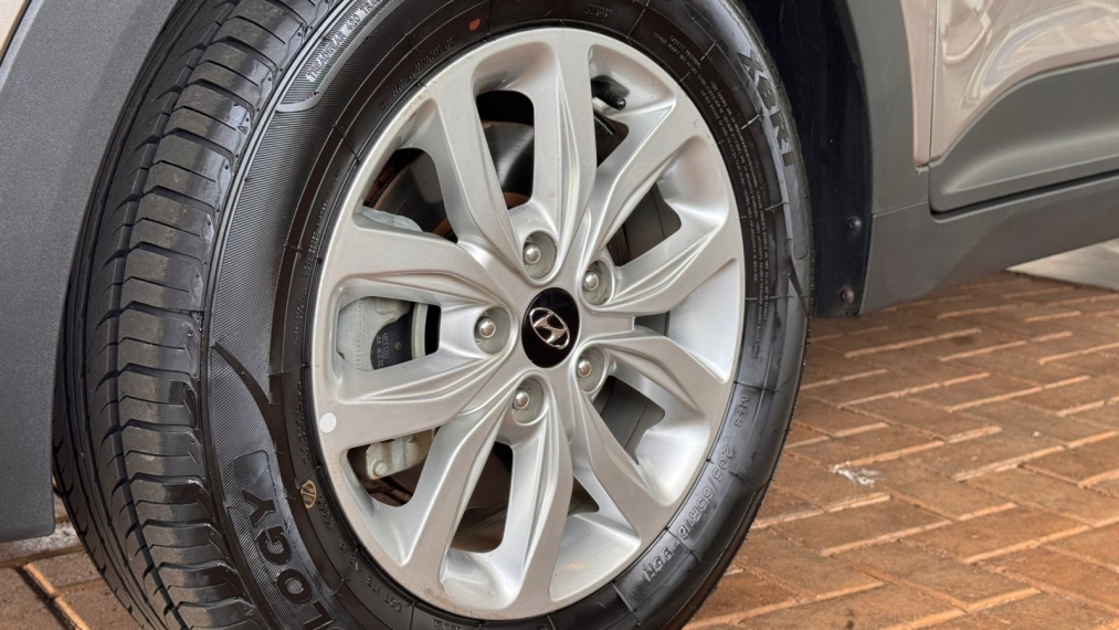 hyundai creta 1.6 16v flex action automatico 4p 202331