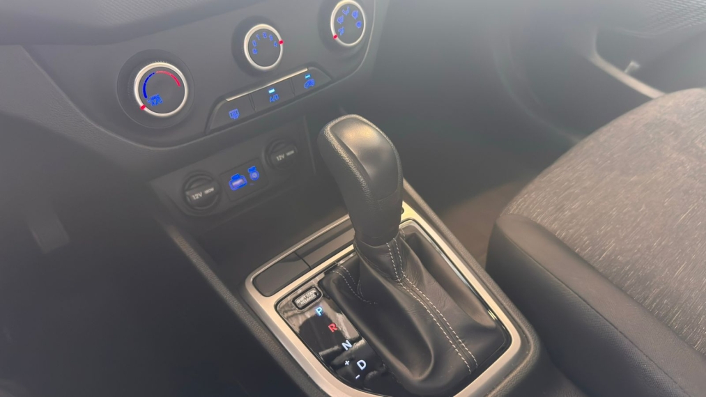 hyundai creta 1.6 16v flex action automatico 4p 202323