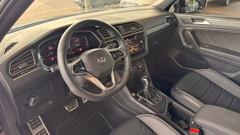 volkswagen tiguan 2.0 300 tsi gasolina allspace r-line automatico 4p 20257