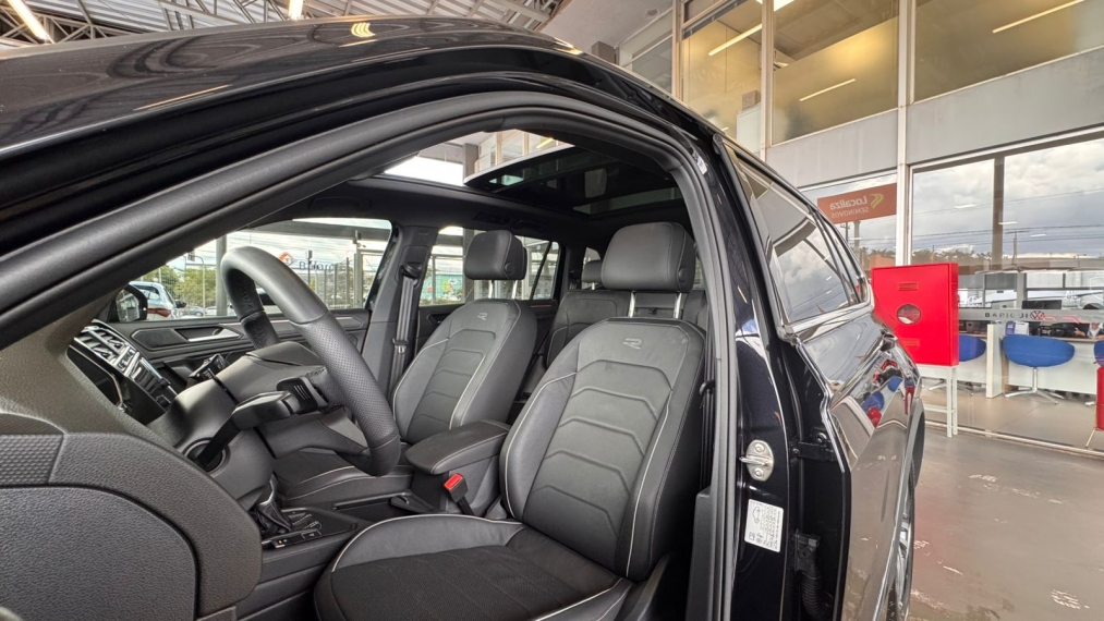 volkswagen tiguan 2.0 300 tsi gasolina allspace r-line automatico 4p 202511