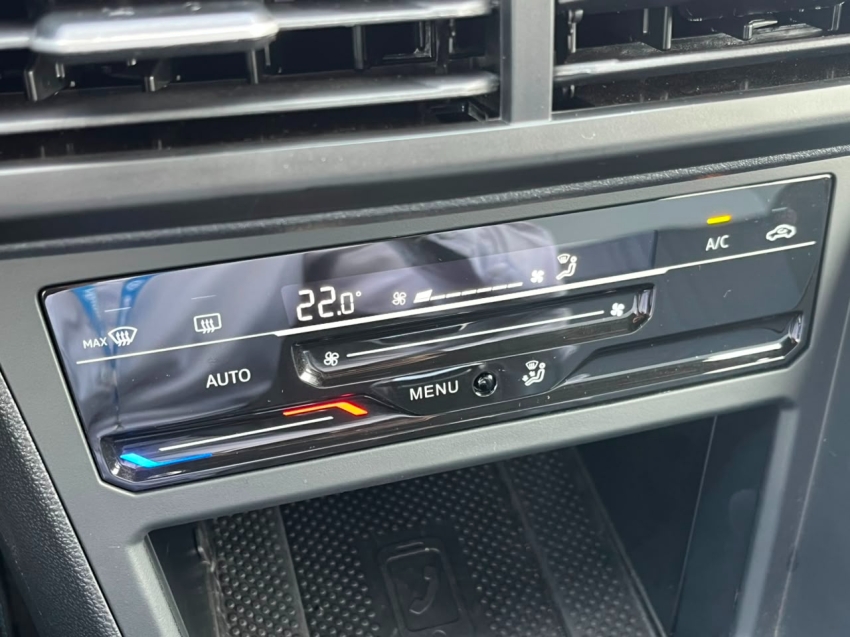 volkswagen nivus 1.0 200 tsi total flex highline automatico 4p 202511