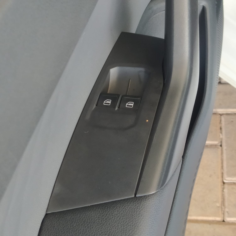 volkswagen polo 1.0 mpi manual flex 4p 202417