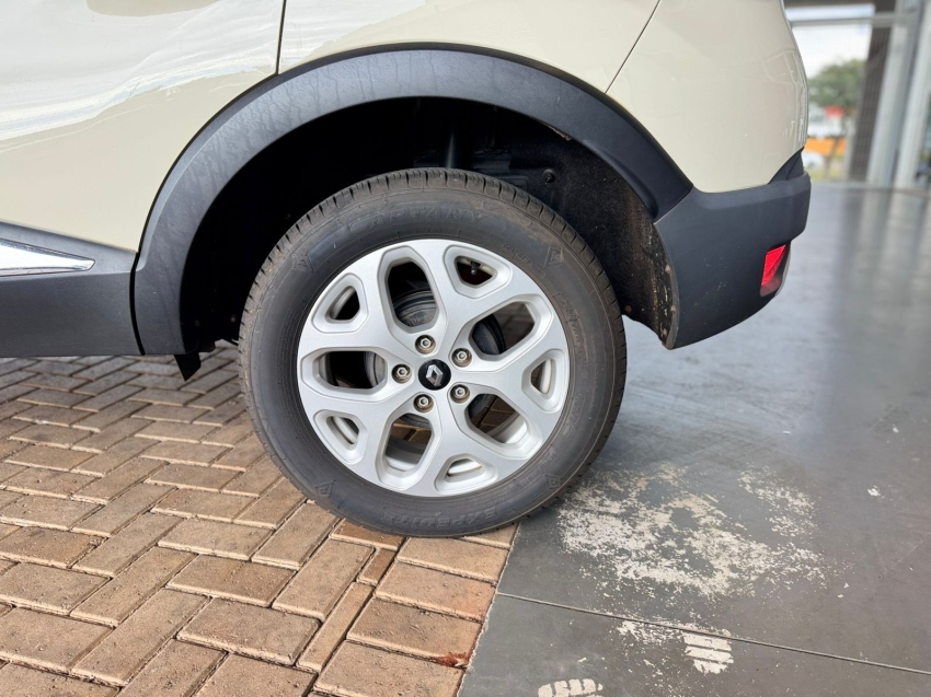 renault captur 1.6 16v sce flex zen manual 4p 201811