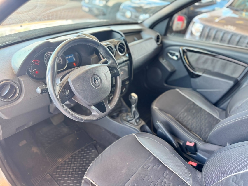 renault duster oroch 1.6 16v sce flex dynamique manual 2.0 4p automatico 201711