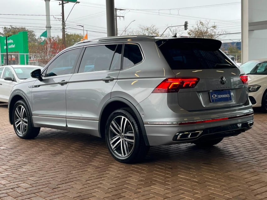 volkswagen tiguan 2.0 300 tsi gasolina allspace r-line automatico 4p 202433