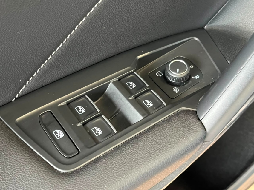 volkswagen tiguan 2.0 300 tsi gasolina allspace r-line automatico 4p 202413