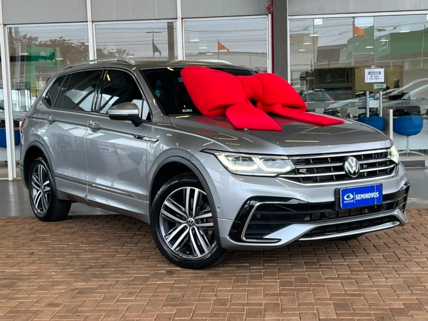 volkswagen tiguan 2.0 300 tsi gasolina allspace r-line automatico 4p 2024
