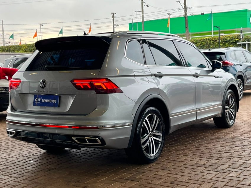 volkswagen tiguan 2.0 300 tsi gasolina allspace r-line automatico 4p 202432