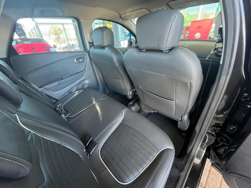 renault captur 1.6 16v sce flex intense x-tronic 4p automatico 20194
