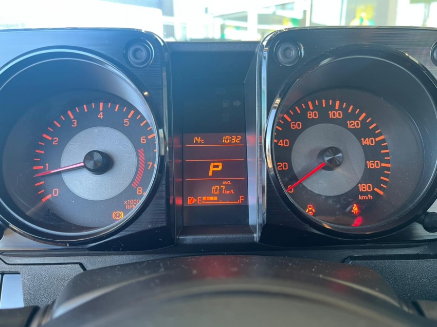 suzuki jimny 1.3 4sport 4x4 16v gasolina 2p manual 1.5 4p automatico 202215