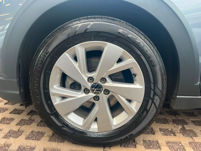 volkswagen nivus 1.0 200 tsi total flex comfortline automatico 4p 20245