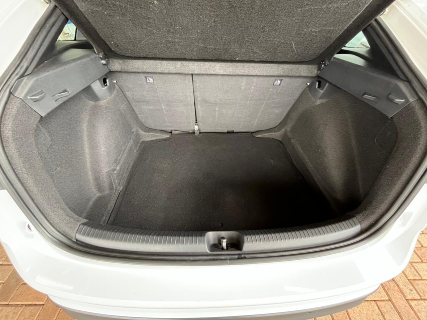 volkswagen nivus 1.0 200 tsi total flex comfortline automatico 4p 202616