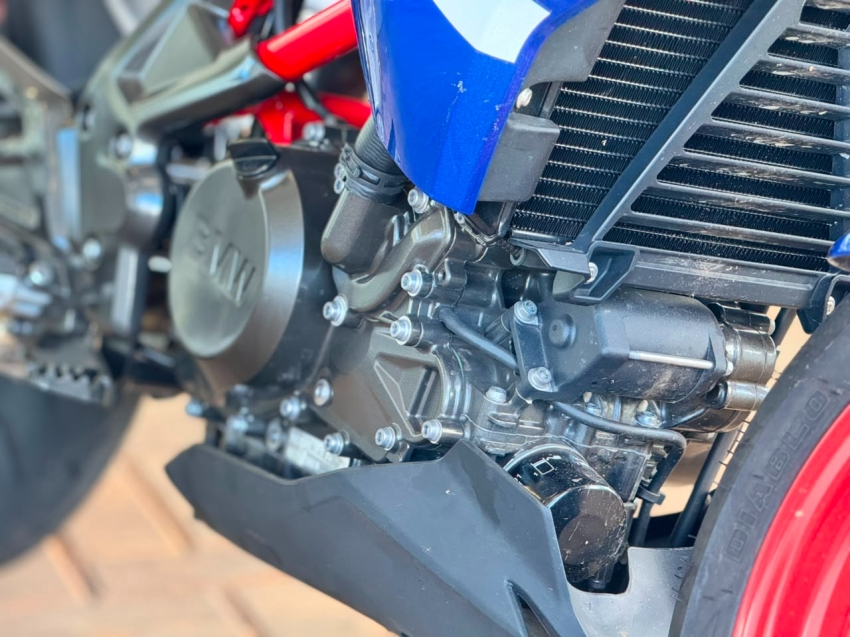 bmw g 310 r gasolina manual 20256