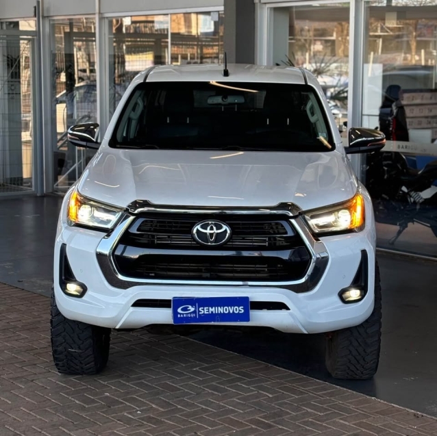 toyota hilux 2.8 d-4d turbo diesel cd srv 4x4 automatico 4p 20243