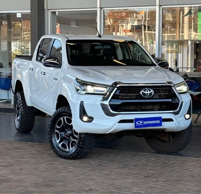 toyota hilux 2.8 d-4d turbo diesel cd srv 4x4 automatico 4p 20245