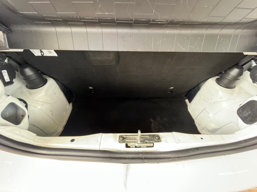 fiat mobi 1.0 evo flex like. manual 4p 202318