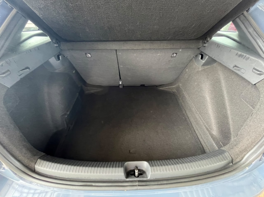 volkswagen nivus 1.0 200 tsi total flex highline automatico 4p 202517