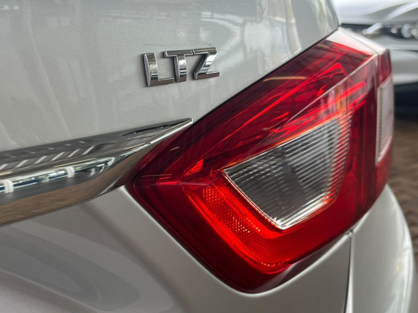 chevrolet cruze 1.4 turbo ltz 16v flex 4p automatico 1.8 20174