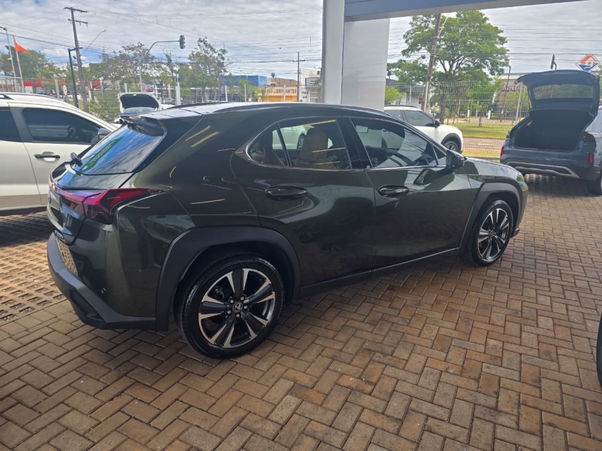 lexus ux 300h 2.0 vvt-i hybrid cvt 1.0 hibrido 4p automatico 202513