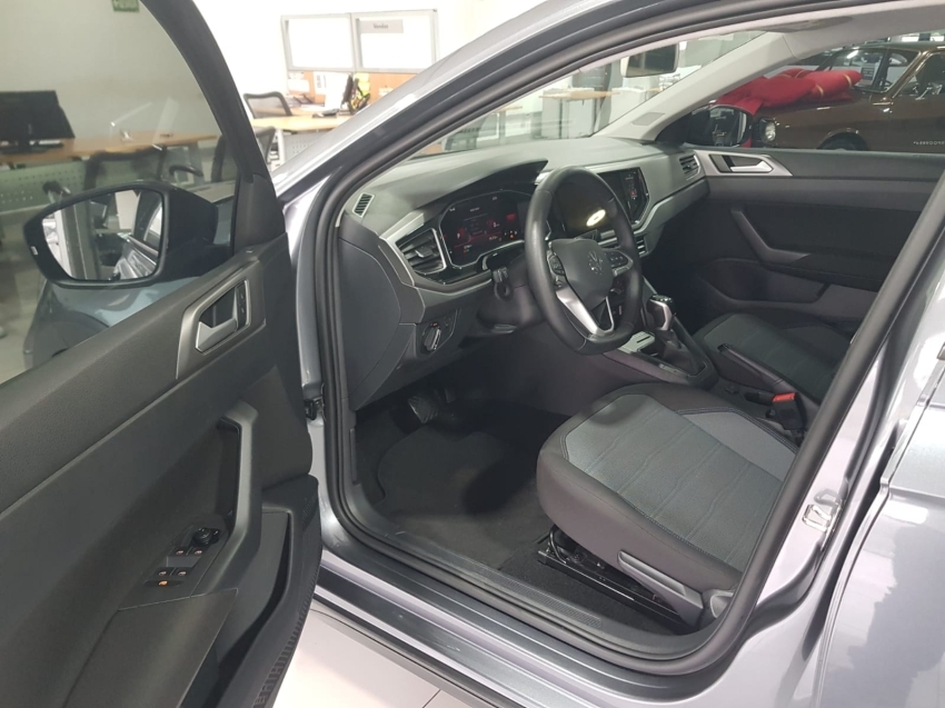 volkswagen nivus 1.0 200 tsi total flex comfortline automatico 2024