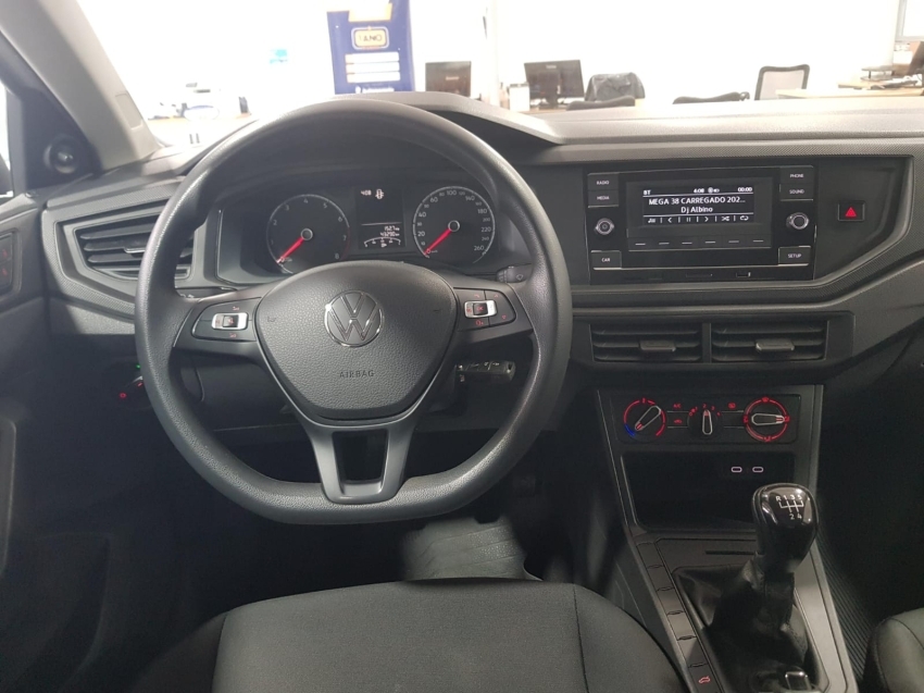 volkswagen polo 1.0 mpi track manual 2024