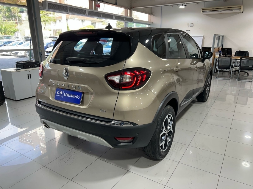 renault captur 1.3 tce flex iconic x-tronic 2022