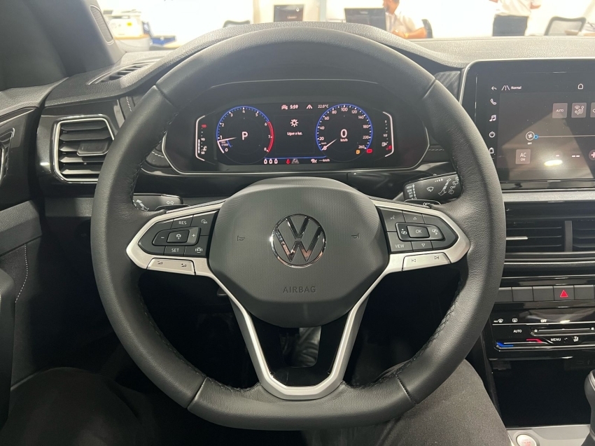 volkswagen t-cross 1.4 250 tsi total flex highline automatico 2025