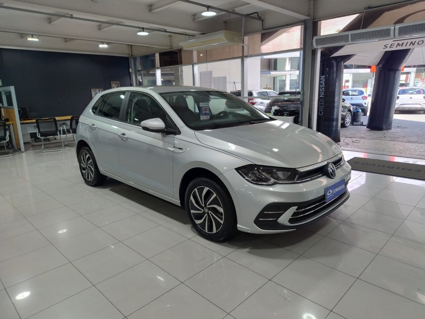 volkswagen polo 1.0 170 tsi highline automatico 2025