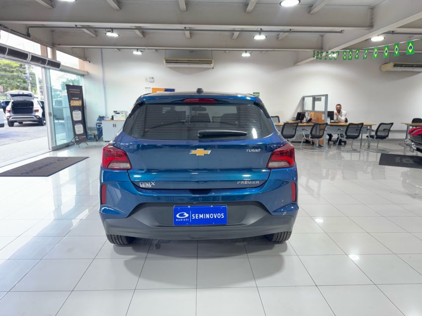 chevrolet onix 1.0 turbo flex premier automatico 4p 2025