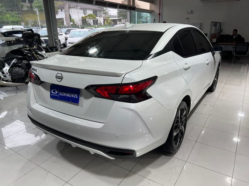 nissan versa 1.6 16v flex exclusive xtronic 1.5 4p automatico 2025