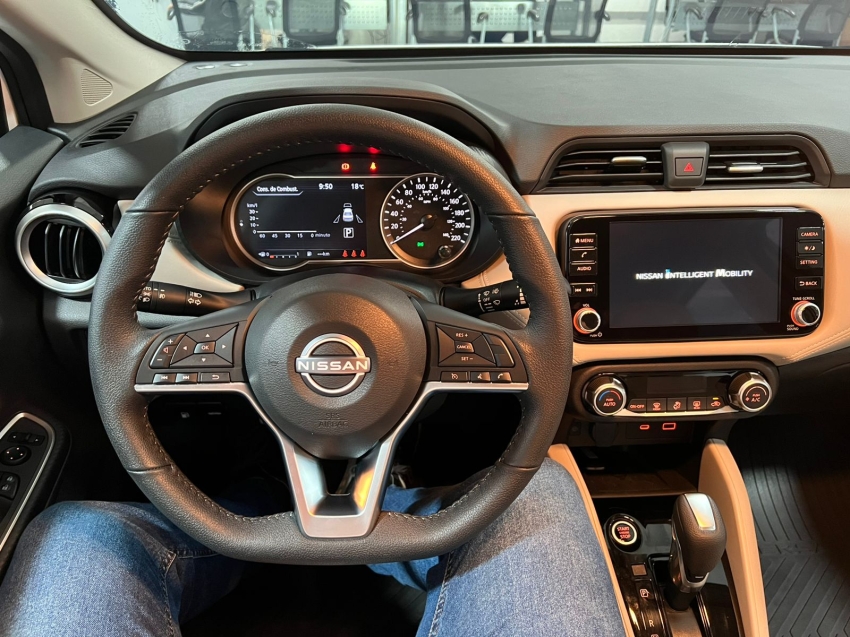 nissan versa 1.6 16v flex exclusive xtronic 1.5 4p automatico 2025