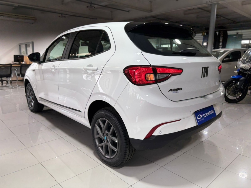 fiat argo 1.3 firefly flex drive cvt 1.4 4p automatico 2025
