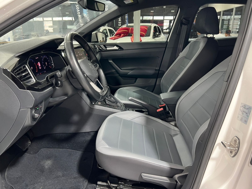 volkswagen nivus 1.0 200 tsi total flex highline automatico 1.4 4p 2021