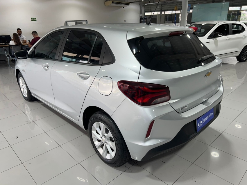 chevrolet onix 1.0 flex lt manual 9.8 4p 2022