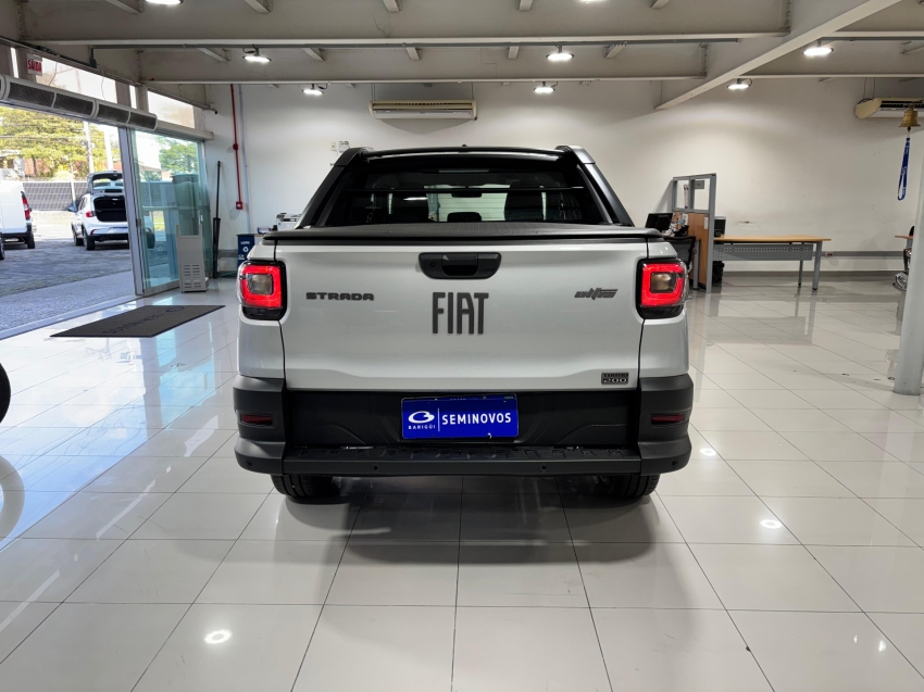 fiat strada 1.0 turbo 200 flex ultra cd cvt 2p automatico 2025