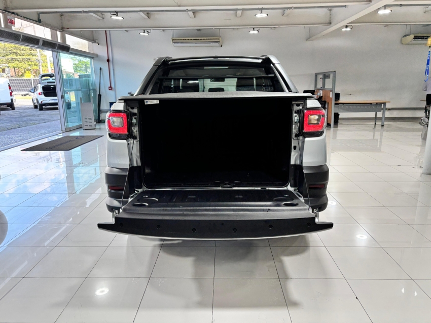 fiat strada 1.0 turbo 200 flex ultra cd cvt 2p automatico 2025