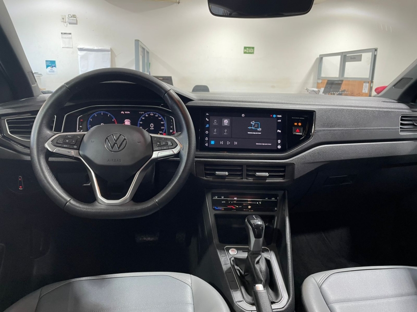 volkswagen nivus 1.0 200 tsi total flex highline automatico 1.9 4p 2024