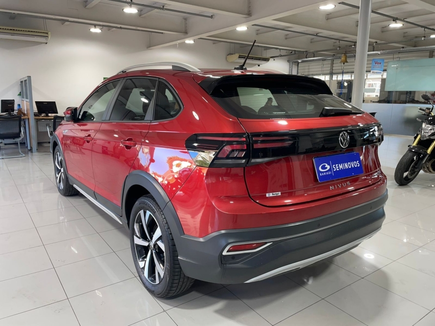 volkswagen nivus 1.0 200 tsi total flex highline automatico 1.9 4p 2024