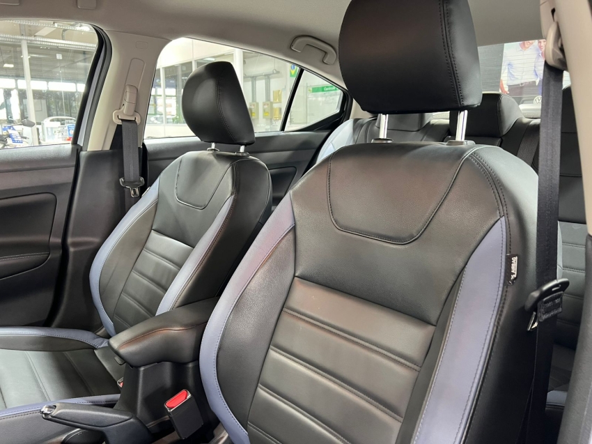 nissan versa 1.6 16v flex exclusive xtronic 4p automatico 2025