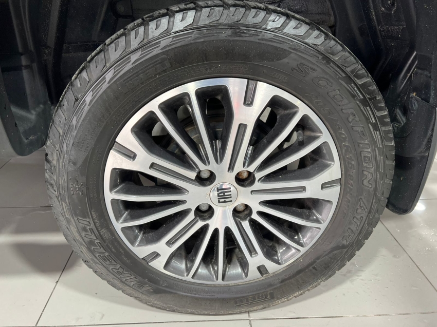 fiat strada 1.3 firefly flex ranch cd cvt 4p automatico 2023