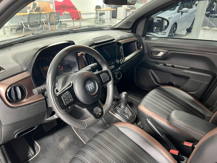 fiat strada 1.3 firefly flex ranch cd cvt 4p automatico 2023