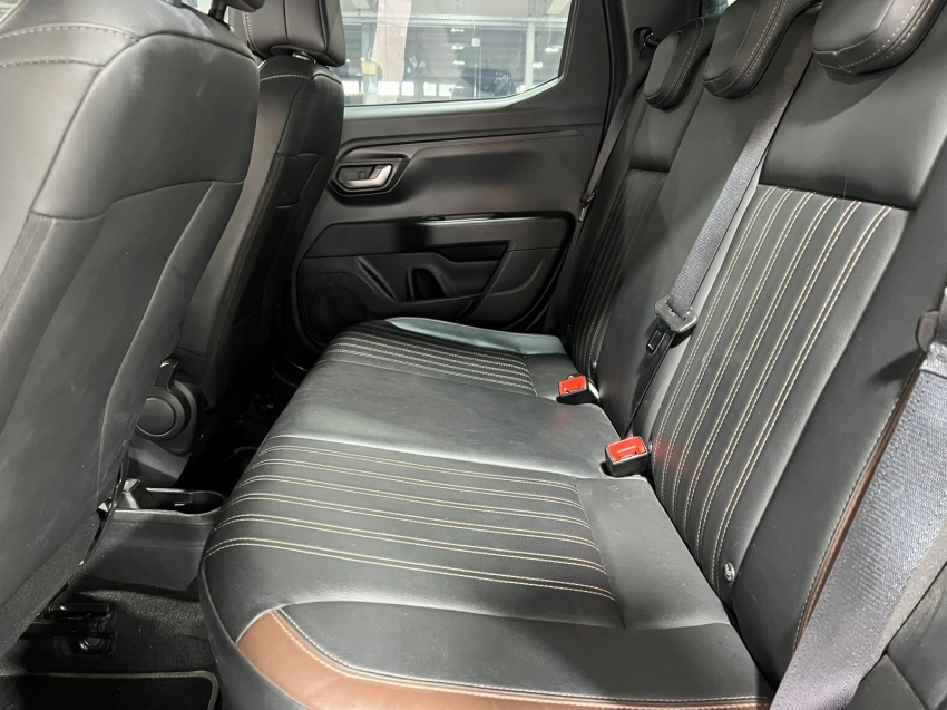 fiat strada 1.3 firefly flex ranch cd cvt 4p automatico 2023